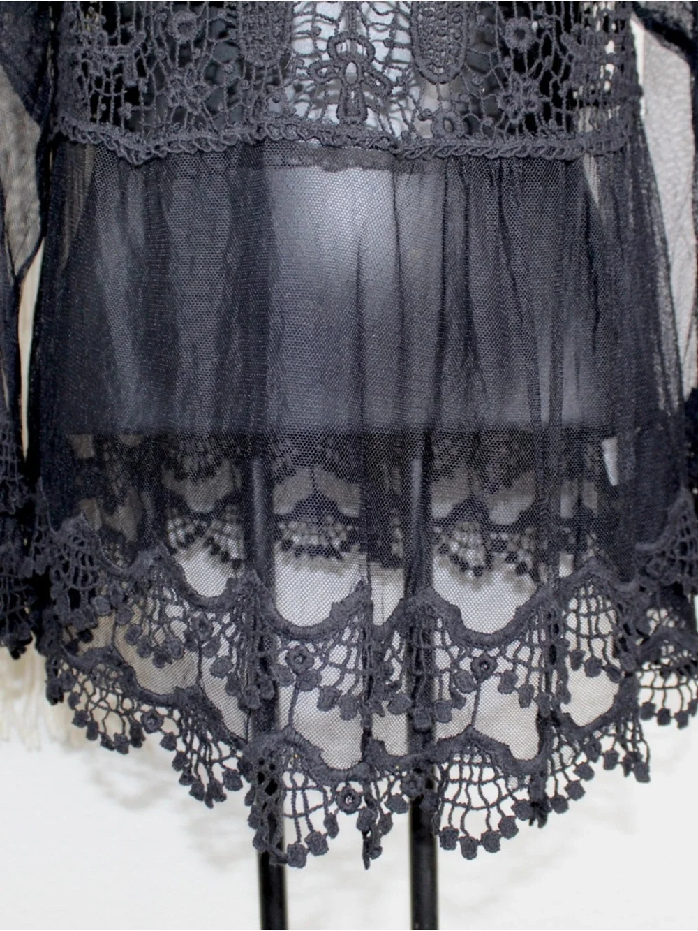 Shyanne Medium Black Sheer Lace Crochet Peplum Top Bell sleeve wester wear - Picture 3 of 9